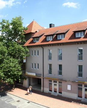  Szent Gellért Hostel  Секешфехервар